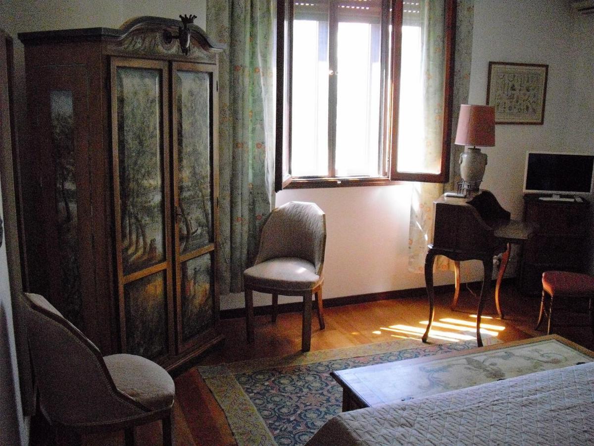 Ca' Delle Arti Bed & Breakfast Oriago Di Mira Bagian luar foto