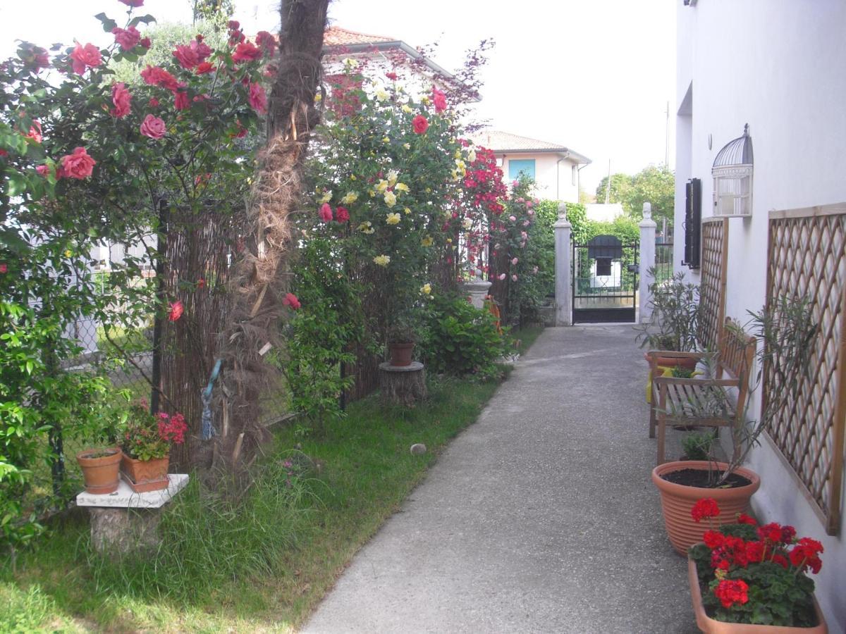 Ca' Delle Arti Bed & Breakfast Oriago Di Mira Bagian luar foto